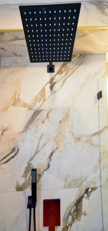 Modern Two Bedroom Condo - Boston Stoneham 외부 사진