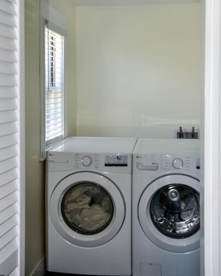 Modern Two Bedroom Condo - Boston Stoneham 외부 사진